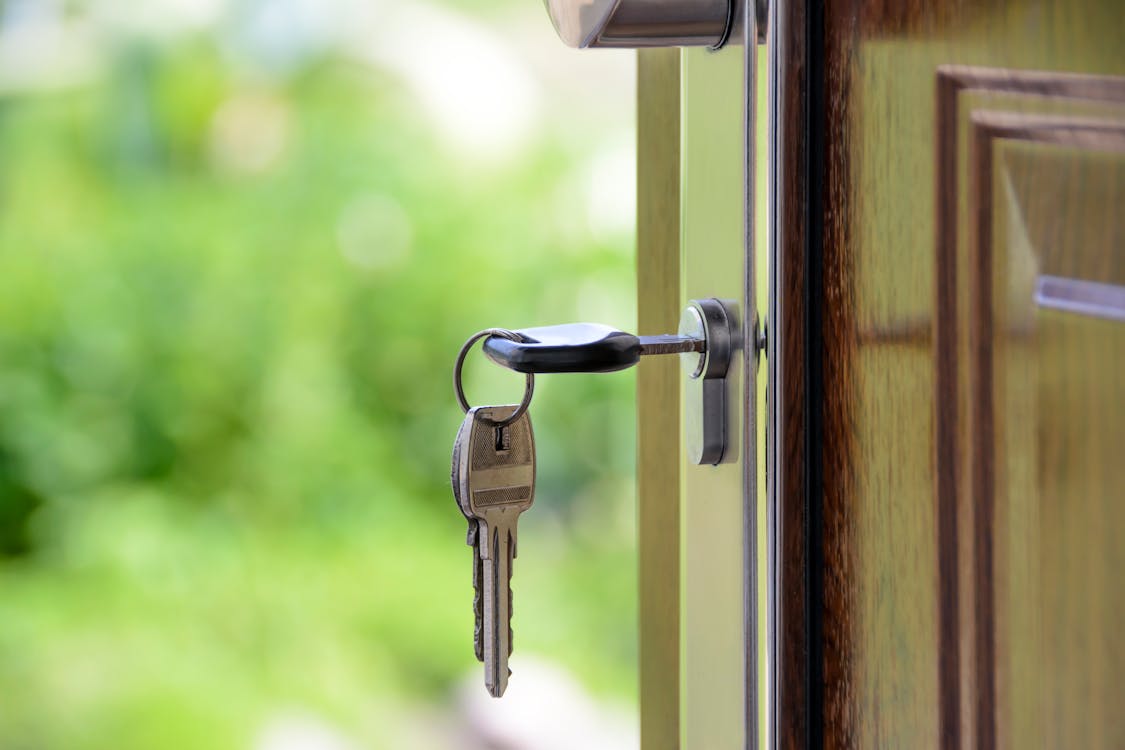 Modern loft keys